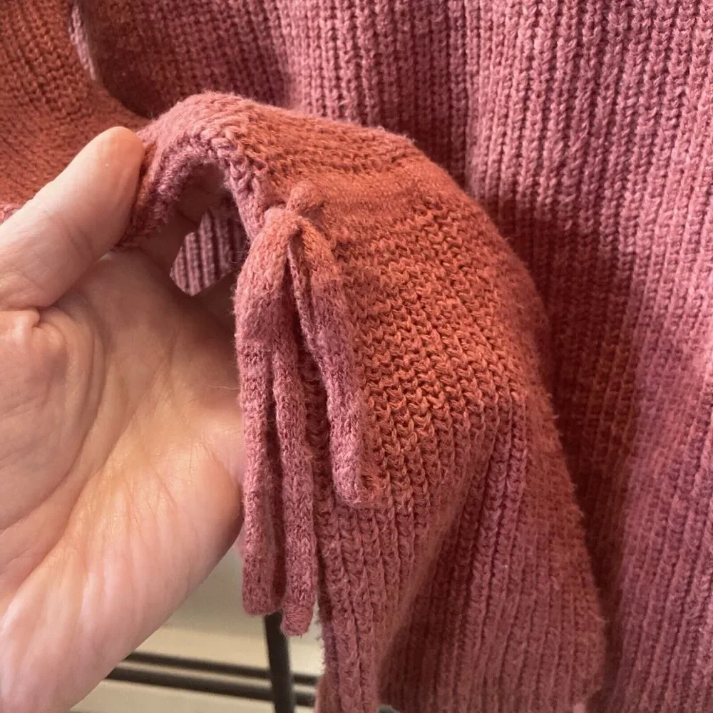 Lucky Brand Dark Pink Crop Sweater Shoe Lace Round Neck Size Small